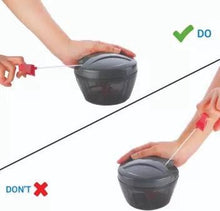 Load image into Gallery viewer, 0197 Manual 2 in 1 Compact &amp; Powerful Hand Held Vegetable Chopper/Blender
